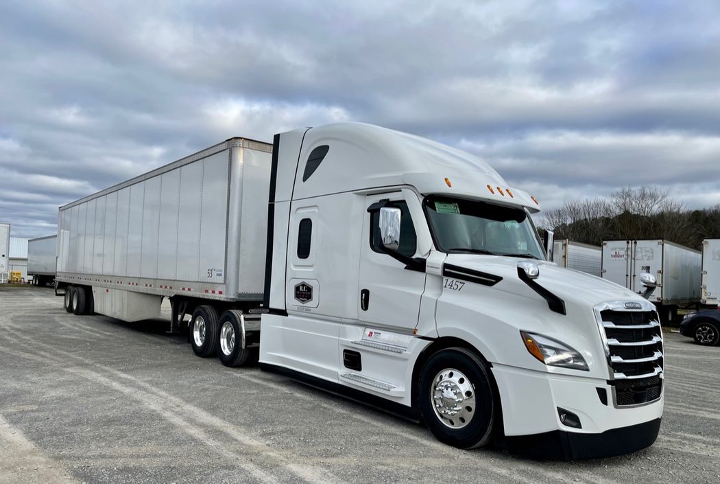 R.C. Transport truck and dry van equipment